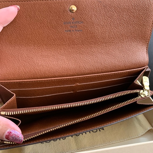 ‼️sold‼️Louis Vuitton Sarah Wallet - Picture 13 of 16